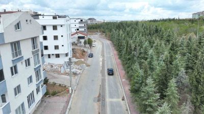 Çayırova ilçesindeki Atatürk Mahallesi’nde ulaşım konforunu artırmak amacıyla yürüttüğü yol