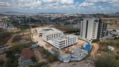 Çayırova Belediye Başkanı Bünyamin Çiftçi, yapımına hızla devam edilen kent