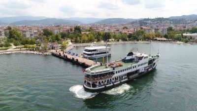 Kocaeli Büyükşehir Belediyesi, Başiskele’de yapımı süren kavşak projesi nedeniyle D-130