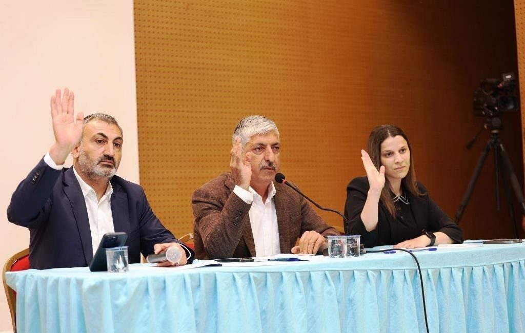 Dilovası Belediyesi eylül ayı meclis toplantısı yapıldı Dilovası Belediyesi Eylül Ayı Olağan Meclis Toplantısı, Belediye Başkanı Ramazan