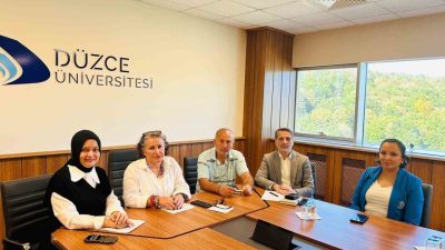 Düzce Üniversitesi Kariyer Geliştirme ve Mezun İzleme Uygulama Araştırma Merkezi