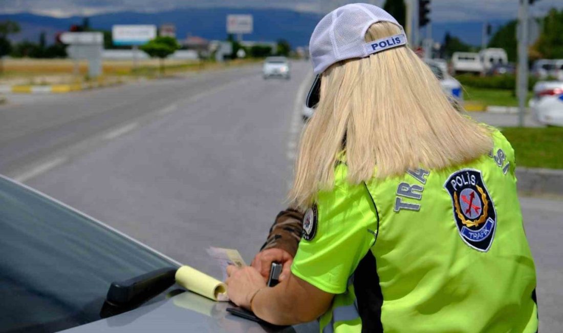 Düzce’de trafik polisleri tarafından 1-21 Eylül tarihleri arasında yapılan denetimlerde