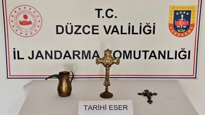 DÜZCE (İHA) – Düzce’de polis ve jandarma ekipleri, yapılan operasyonlarda