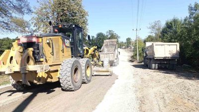 Düzce’de kış ayları öncesinde İl Özel İdaresi ekipleri köy yollarında
