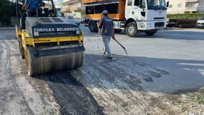 Erenler Belediyesi, ‘Fiber İnternet Hattı’ çalışmalarının tamamlandığı sokaklarda yol bakım