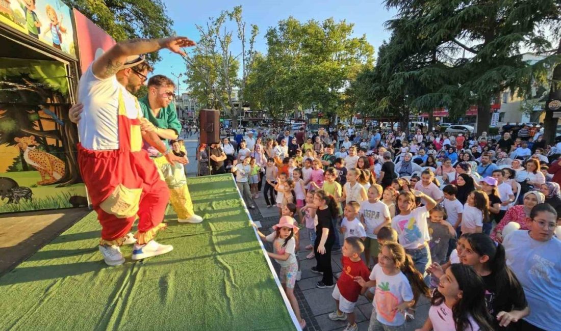 Gölcük Belediyesi, yeni eğitim öğretim yılı öncesinde öğrenciler için “Okula