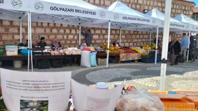 Bilecik’in Gölpazarı ilçesinde düzenlenen Kültür Sanat Festivali, yöresel ürünleri ve