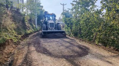 DÜZCE (İHA) – Düzce’de köy yollarında güvenli yolların oluşturulması için