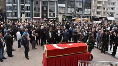 İstanbul’da tedavi gördüğü hastanede hayatını kaybeden eski Jandarma Genel Komutanı