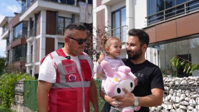 DÜZCE (İHA) – Düzce’de her gün evinin balkonundan kendilerini heyecanla