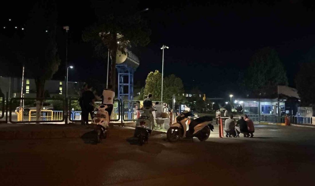 İki çelik boru arasına sıkışan işçi hayatını kaybetti Sakarya’nın Hendek ilçesinde vardiya esnasında iki çelik boru arasına sıkışan