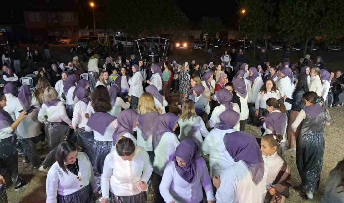 Bilecik’in Pazaryeri ilçesinde bu yıl büyük bir coşkuyla düzenlenen Kınık