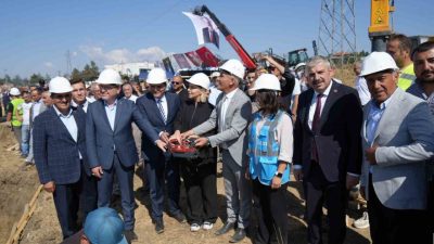 Kastamonu’nun Devrekani ilçesinde TOKİ tarafından inşa edilecek 80 konutun temeli