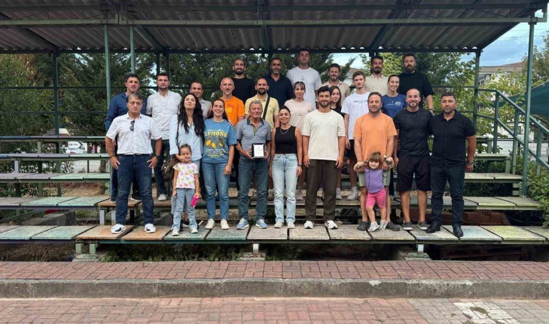 Kenan Bektaş sporcularıyla buluştu Yalova’da beden eğitimi, harp okulları ve polis akademileri için öğrencileri