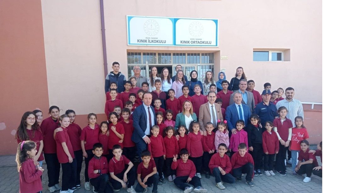 Kınık Köyü’nde Kitap Okuma ve Sohbet Etkinliği düzenlendi Bilecik’in Pazaryeri ilçesine bağlı Kınık Köyü’nde Kitap Okuma ve Sohbet
