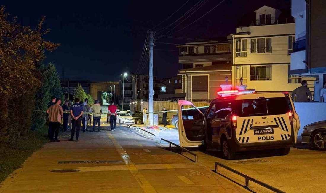 Kıskanç sevgili dehşet saçtı: 3 ölü Kocaeli’nin Kartepe ilçesinde bir kişi, sevgilisi olduğu ve kendisinden ayrılmak
