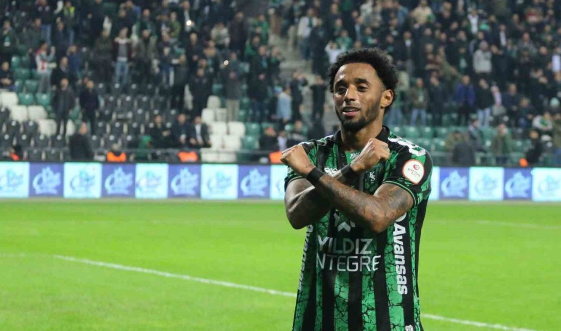 Kocaelispor, Mendes ile yollarını ayırdı Kocaelispor, Ryan Mendes ile karşılıklı anlaşarak yollarını ayırdığını açıkladı. Trendyol