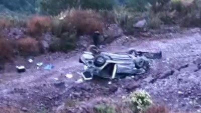 Kocaeli’nin Körfez ilçesinde kontrolden çıkan otomobilin şarampole devrilmesi sonucu sürücüsü