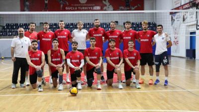 Türkiye Erkekler Voleybol 1. Ligi’nde mücadele eden Düzce Belediyesi Spor