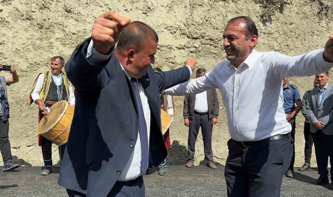 Kastamonu’nun Hanönü ilçesine uzun süre sonra köylerinin yollarının asfaltlanması sebebiyle