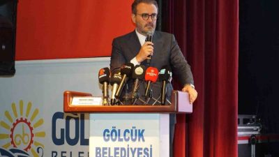 Kocaeli’nin Gölcük ilçesinde düzenlenen “Hareket Dergisi ve Nurettin Topçu Sempozyumu”