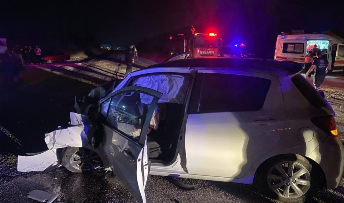 Minibüs ile otomobil kafa kafaya çarpıştı; 9 yaralı Bilecik’te minibüs ile otomobilin kafa kafaya çarpışması sonucu meydana gelen