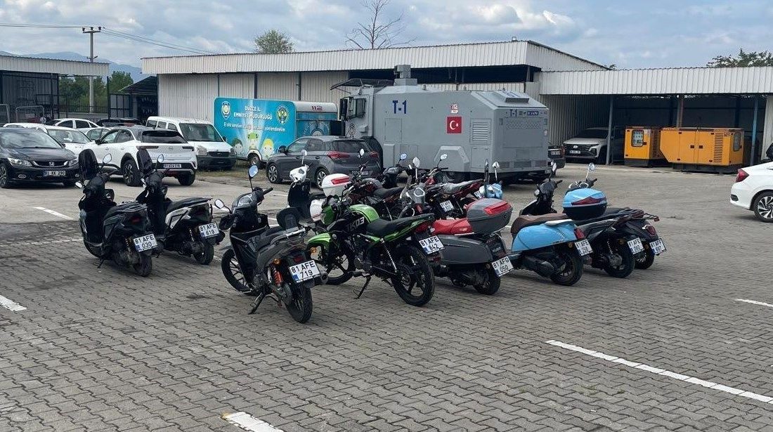 DÜZCE(İHA) – Düzce merkezli 3 ilde ’motosikletlerde usulsüz silindir hacmi