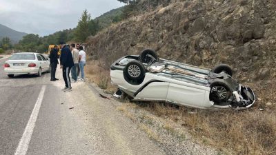 İstanbul’dan Ankara’daki nişanlısını görmeye giden sürücü, Mudurnu-Nallıhan kara yolunda otomobiliyle