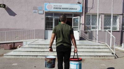 Kocaeli Büyükşehir Belediyesi, öğrencilerin düzenli ve bakımlı sınıflarda eğitim alabilmeleri