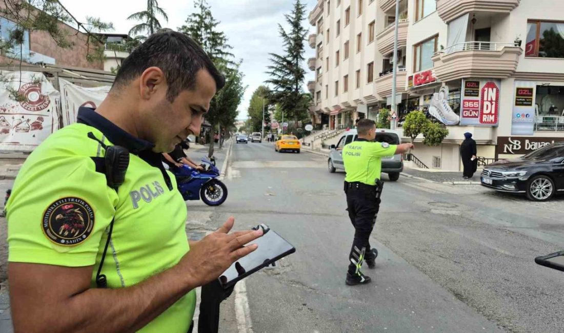 Düzce(İHA) – Düzce kent merkezinde kural tanımayan, trafiği tehlikeye sokan