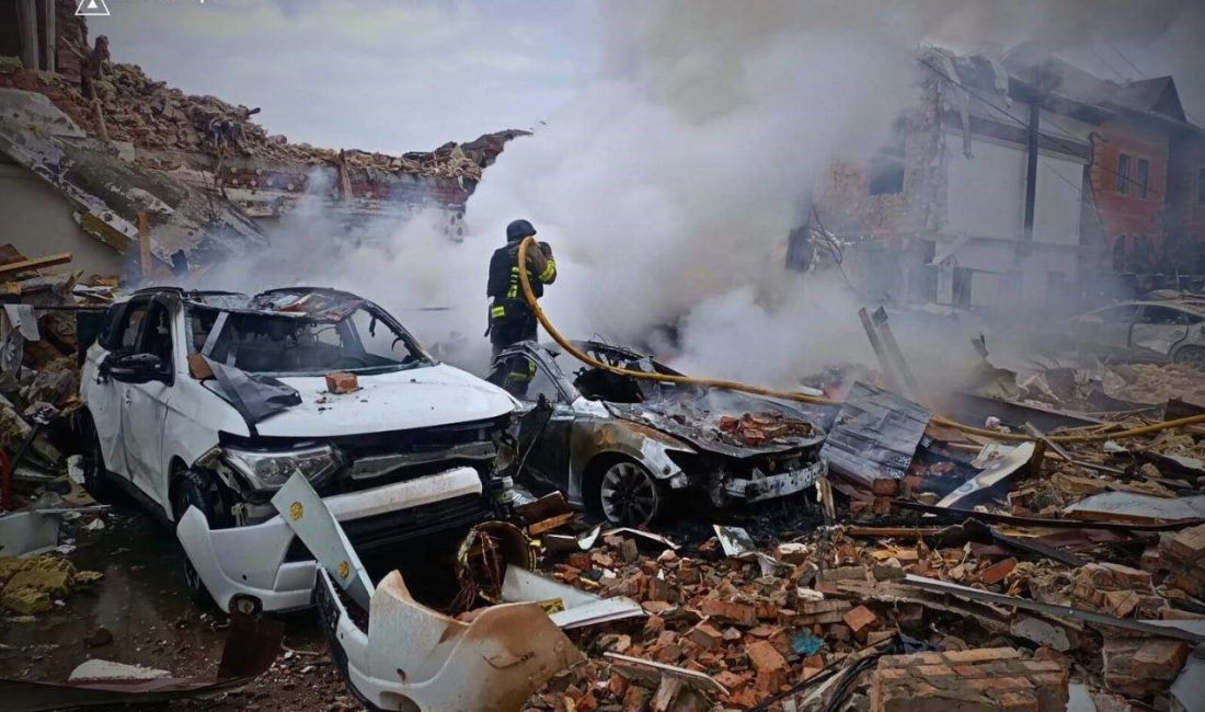 Rusya’nın Ukrayna’nın başkenti Kiev’e 12 saat süren bombalı saldırısında sığınağa