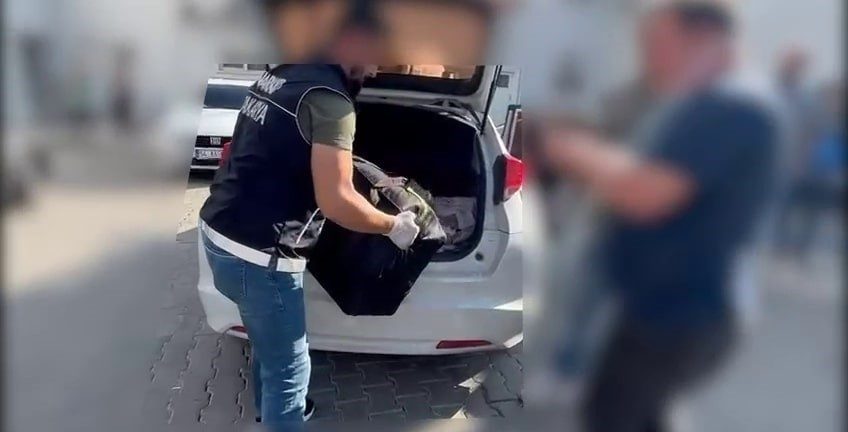 Sakarya İl Emniyet Müdürlüğü ekiplerince uyuşturucu madde ticareti ve kullanımının