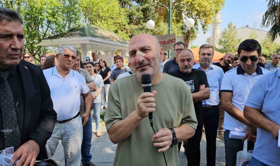 Sakarya’nın Sapanca ilçesinde uyardığı öğrencisinin velisi ile yakını tarafından darbedilen