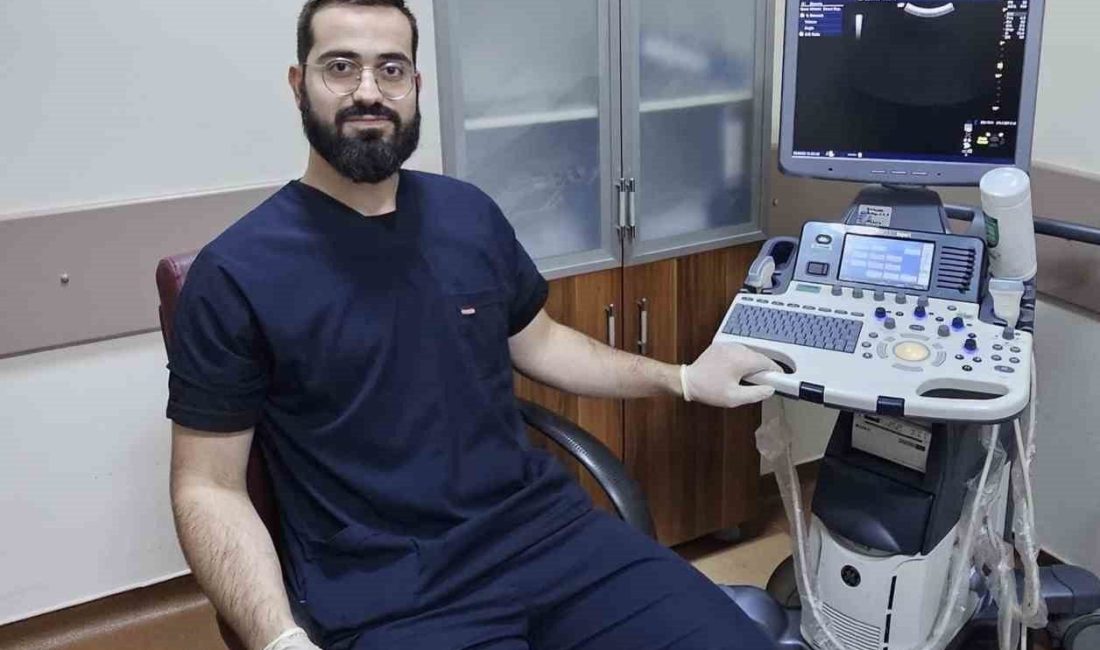 SAÜ’lü doktordan ağrı tedavisinde çığır açan yöntem Sakarya Üniversitesi Arş. Gör. Dr. Muhammed Zahid Şahin, Amerikalı Prof.