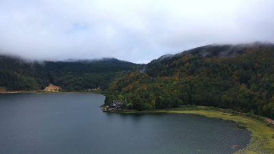 Bolu’nun doğa harikalarından Abant Gölü Milli Parkı’nda sonbahar renkleri görsel