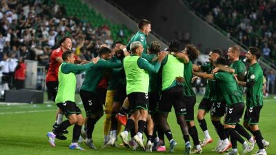 Trendyol 1. Lig’in 6. haftasında Sakaryaspor, sahasında karşılaştığı Amed Sportif