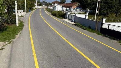 DÜZCE (İHA) – Düzce’de İl Özel İdaresi ekiplerince yol güvenliğinin