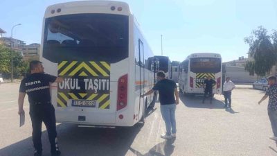 Bilecik Belediyesi Zabıta Müdürlüğü ekipleri tarafından okul servislerinde kapsamlı denetim