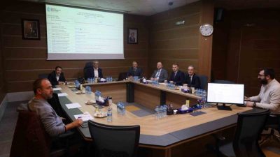 Kocaeli’de olağan encümen toplantısında, trafik kurallarını ihlal eden ve yolcunun