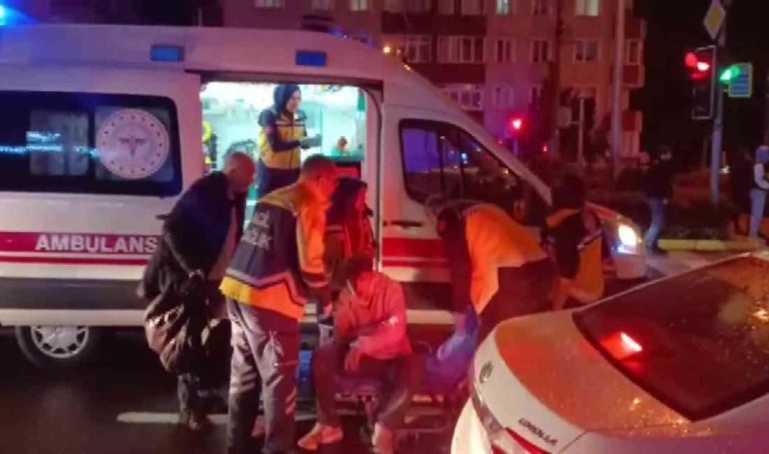 2 araç kazaya karıştı: 7 yaralı Kocaeli’nin Karamürsel ilçesinde hafif ticari araç ile otomobilin karıştığı kazada