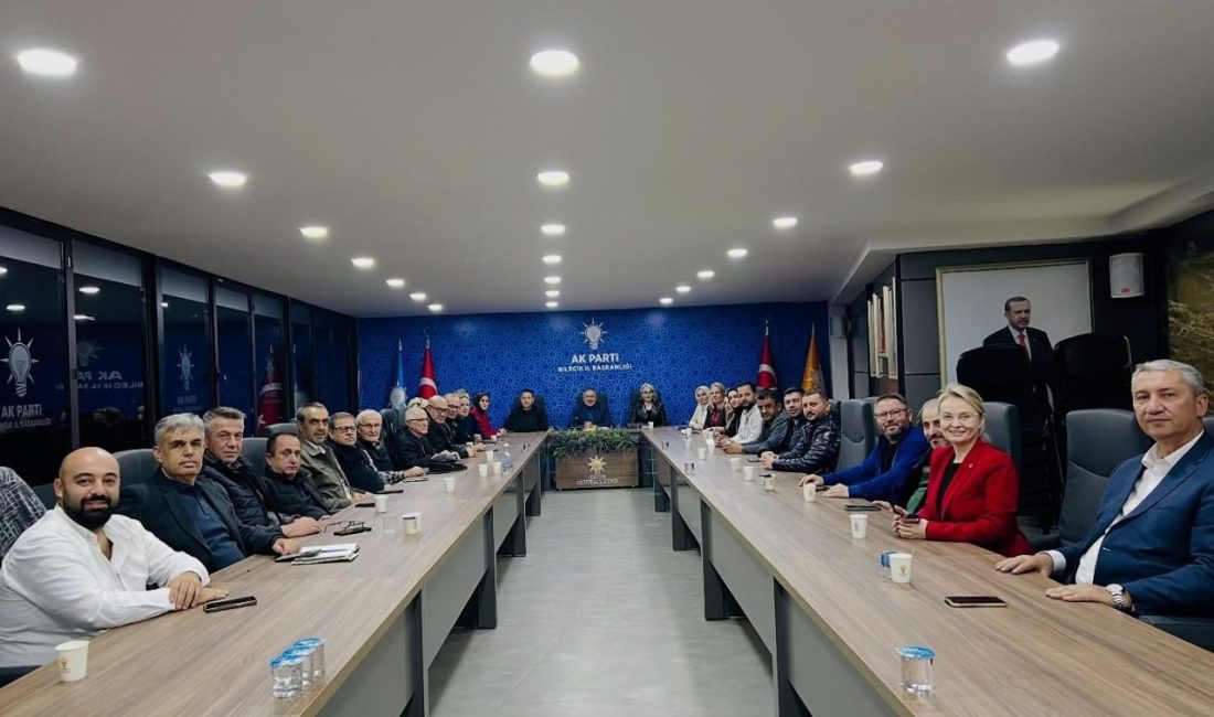 AK Parti Bilecik İl Başkanlığı’nda haftalık İl Yönetim Kurulu toplantısı