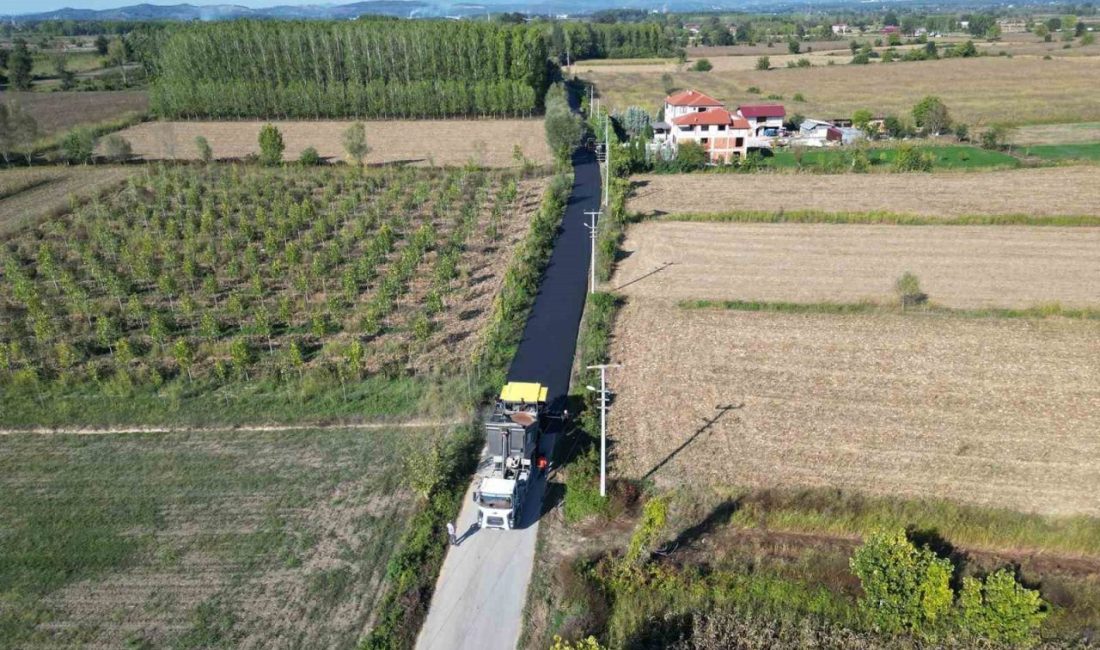 Akyazı’nın iki önemli güzergahı yeni bir yüze kavuştu Sakarya Büyükşehir Belediyesi’nin yürüttüğü asfalt mesaisi çerçevesinde Akyazı’nın iki önemli