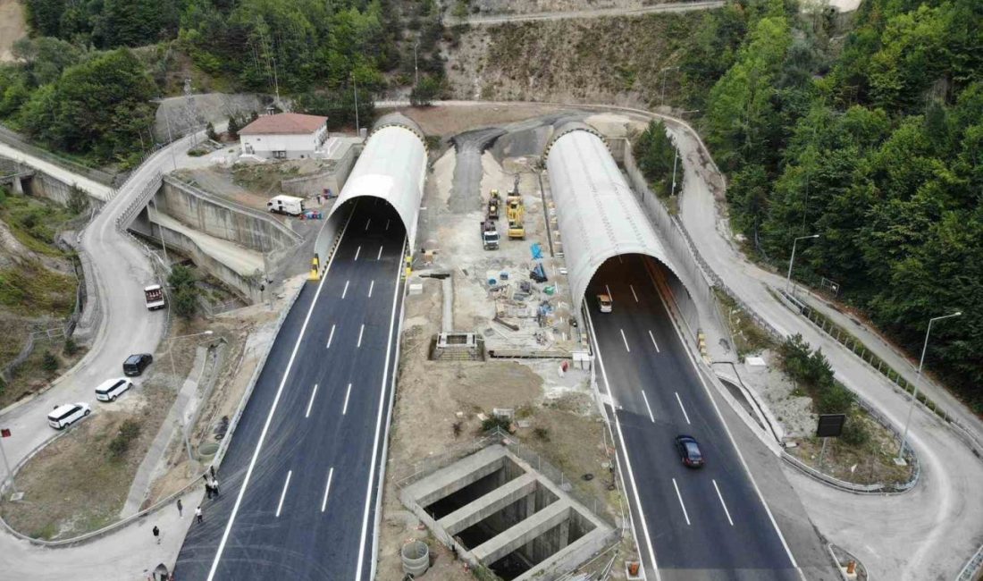 Anadolu Otoyolu’nun Bolu Dağı geçişinde, tünel girişinde yapılacak kaplama çalışması