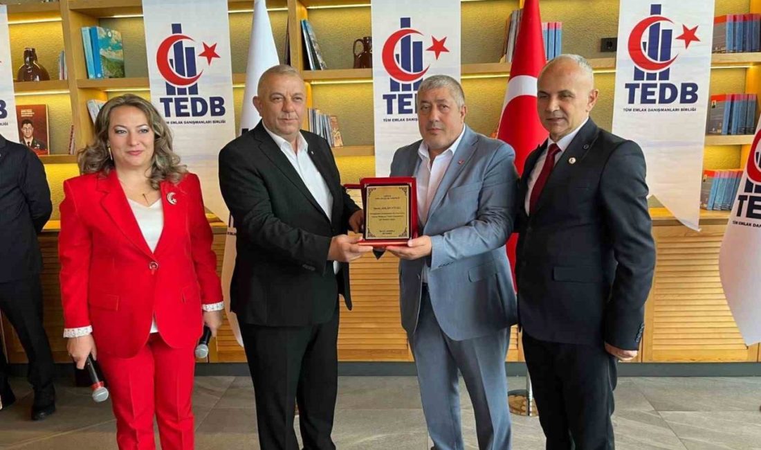 Başkan Bıyık, “Hem alan hem de satan mutlu” DÜZCE(İHA) – Düzce Ticaret ve Sanayi Odası (DTSO) Başkanı Erdoğan