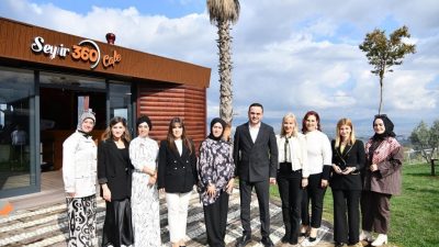 Başiskele Belediye Başkanı Yasin Özlü, kadın girişimcilerle bir araya gelerek,