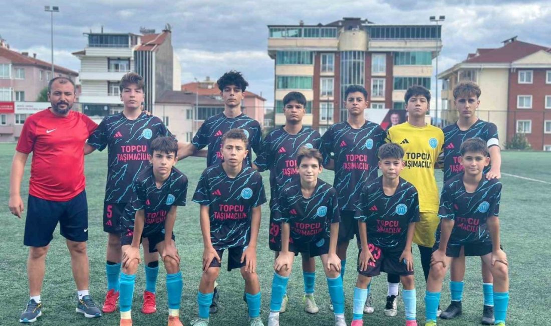Bilecik U14 Gençler Ligi’nde 2’inci hafta geride kaldı Bilecik U14 Gençler Ligi’nde 2’inci hafta geride kalırken, Vitraspor ve