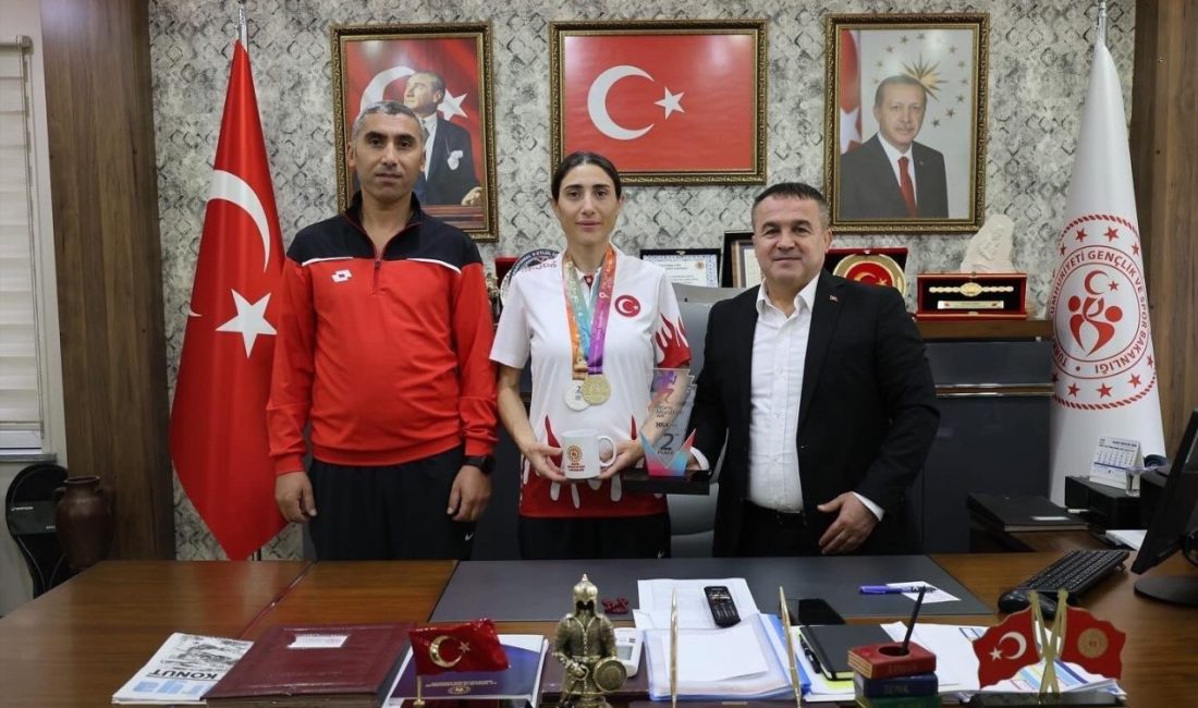 Bilecikli sporcu Sebahat Demir’de büyük başarı Bilecikli atlet Sebahat Demir, Arnavutluk’un başkenti Tiran’da düzenlenen Uluslararası Tiran