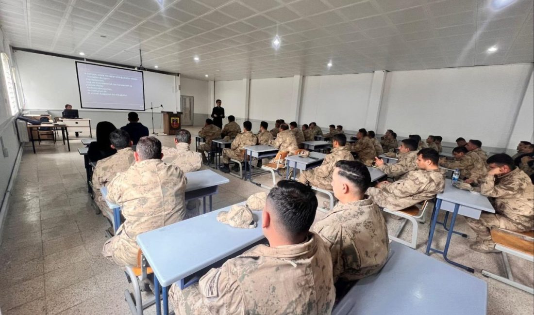 Bilecik’te jandarma personeline AEP eğitimi Bilecik’in Söğüt ilçesinde jandarma personeline, Aile Eğitim Programı (AEP) eğitimi