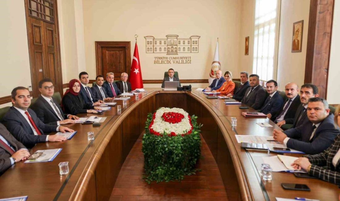 Bilecik Valisi Faik Oktay Sözer başkanlığında, Köylerin Altyapısının Desteklenmesi Projesi