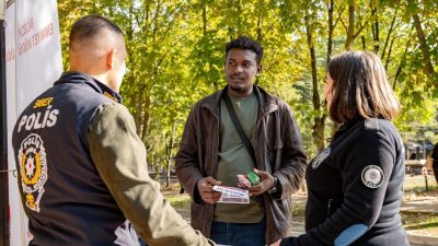 Bilecik İl Emniyet Müdürlüğü, Şeyh Edebali Üniversitesi öğrencilerini dolandırıcılık ve